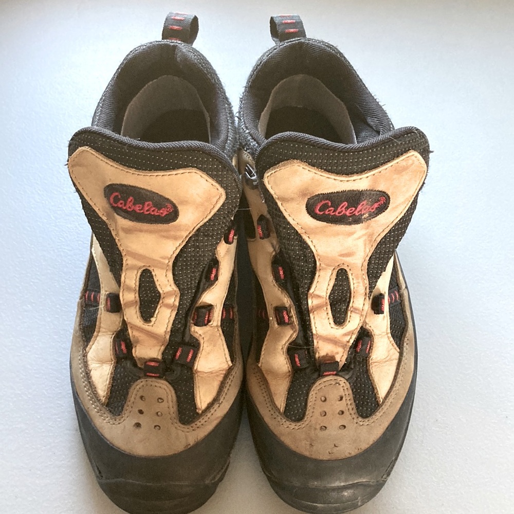 Cabela’s Women Outdoor Boots Size 8 Brown Black Red